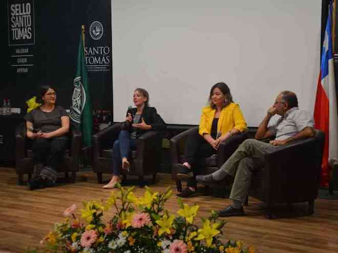 Docentes y profesionales definen desafíos de la salud mental en tiempos de conflicto   